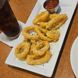 Appetizers - FRIED CALAMARI