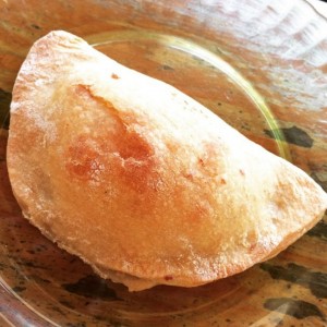 Empanada de queso blanco