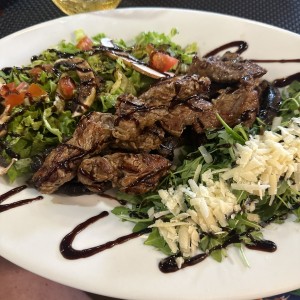 Carnes - Tagliata di Carne Especial con ensalada de la casa