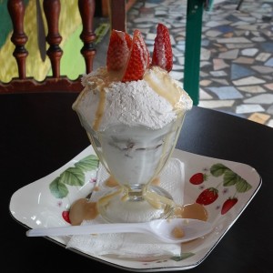 Menú - Fresas con Crema