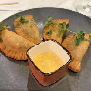 Empanaditas de ropa vieja