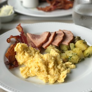 American Breakfast