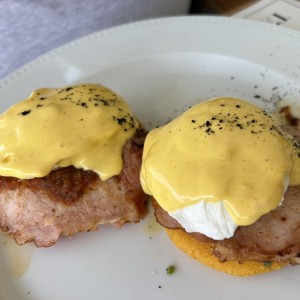 Tach Benedict 