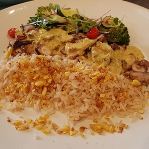 pulpo al curry