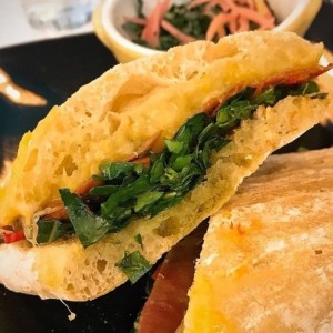 panini matcha 2 quesos