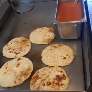 Pupusas revueltas 