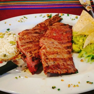 Lomito Especial 1/2 libra: Q.110/ 1 Libra: Q.130