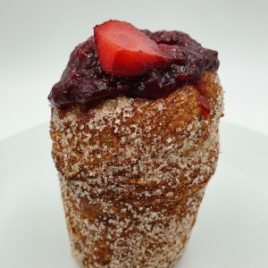 Cruffin fresas con crema