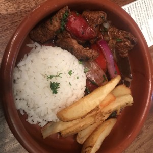 Lomo Saltado