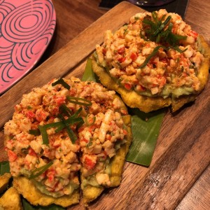 Crab tostones