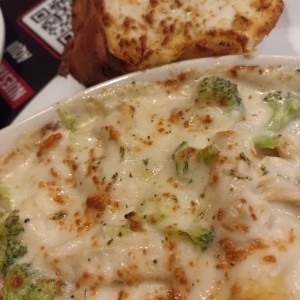 cavattini pollo y brócoli