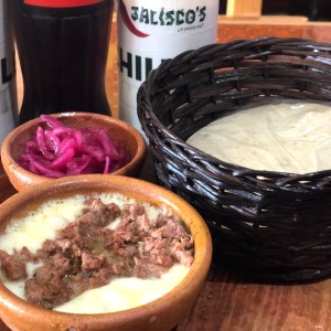 Quedo fundido con chorizo 