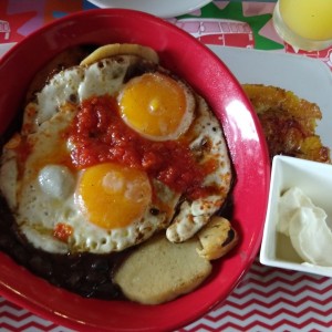 Los Tiraditos