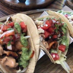 tacos vestidos mixtos