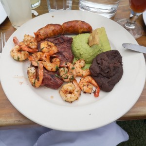 Mar y Tierra