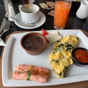 Omelet con espinaca