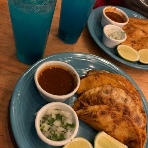 Taconqueso de Birria 