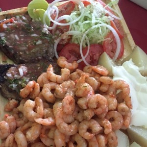 Mar y tierra