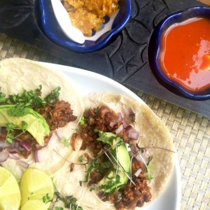 tacos de frida y trotsky