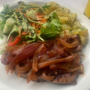 Carnes - Lomito Encebollado