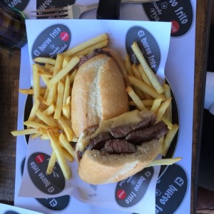 Pepito de Lomito con Queso Manchego