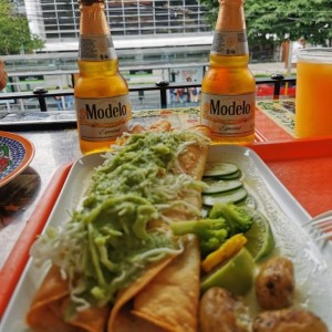 Flautas de Carne