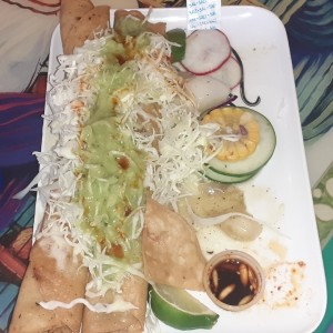 Flauta al Pastor con Queso