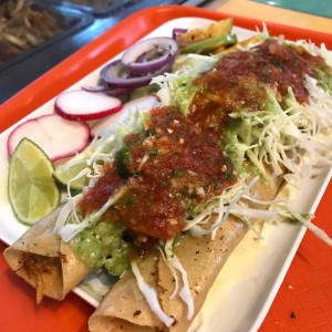 Porcion de flautas