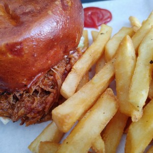 QC PulledPork Burger