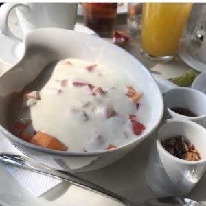 Yogurt con frutas