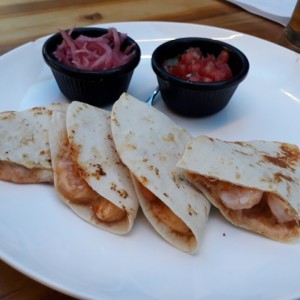 Gringas de Camarones a la Diabla