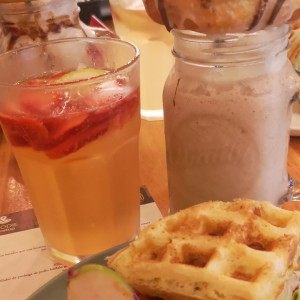 Pollo con Waffles