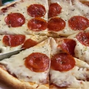 pizza peperoni