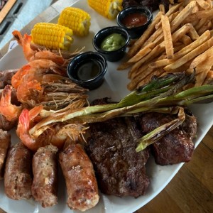 Parrillada Mar y Tierra