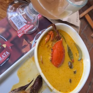 Los Fuertes - Caldo de Mariscos