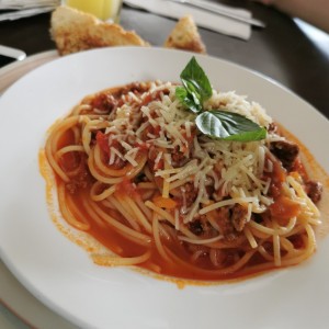 Spaguetti a la Bolognesa