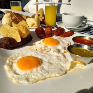 Desayuno Tradicional