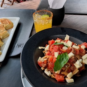 Fetuccini en salsa Marinara