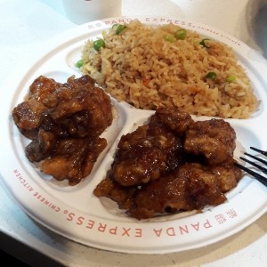 Arroz con pollo a la naranja