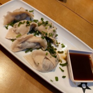 GYOZAS - GYOZAS DE LOMITO