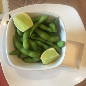 ENTRADAS - EDAMAME