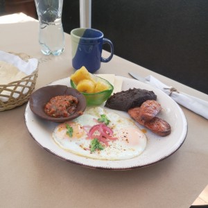 Desayuno Chapin