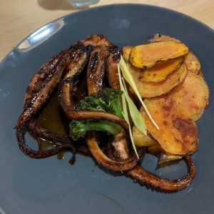 pulpo teriyaki