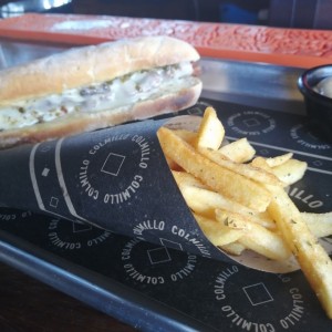 Pan con chorizo y queso