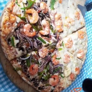 Pizza Palermo y Camarón