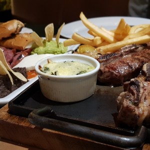 Nuestra Parrilla - Asado de Tira