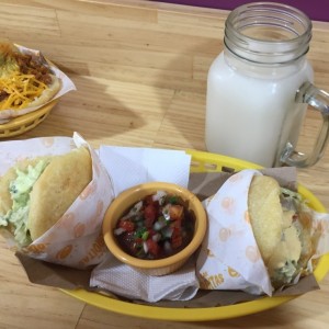 Gorditas - Pechugona