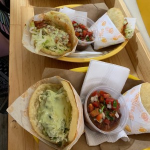 Gorditas - Pechugona