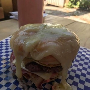 hamburguesa de puyaso