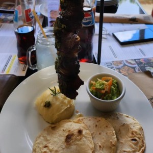 pinchazo- lomito y puyazo